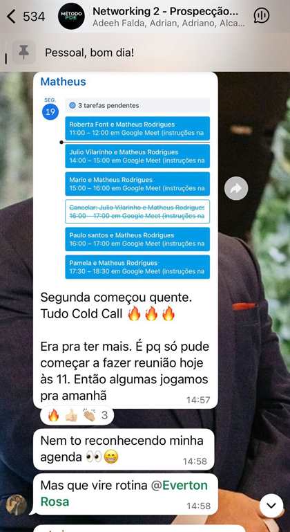 Aluno com agenda cheia de reuniões: nem tô reconhecendo minha agenda